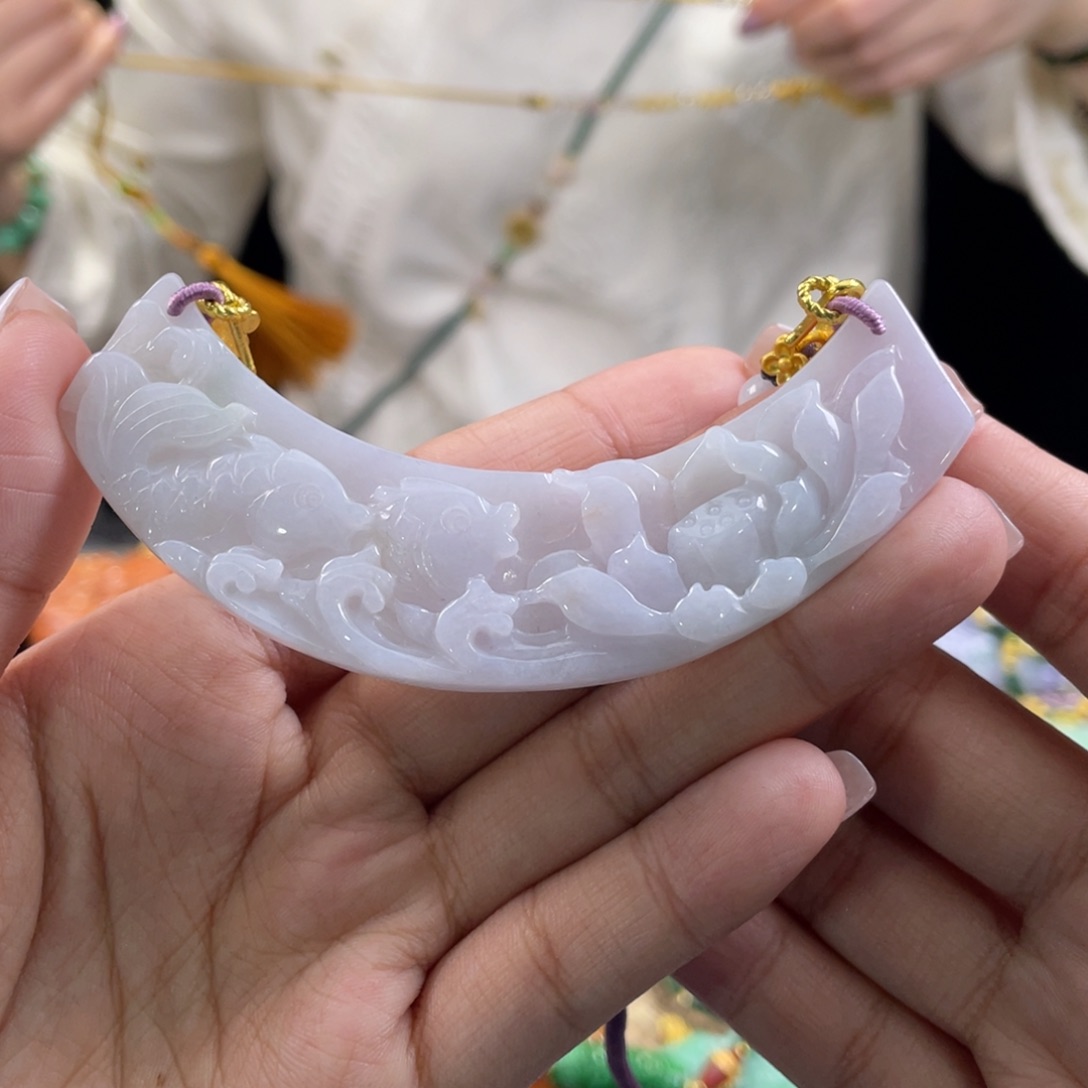 翡翠颈饰未镶嵌代编织