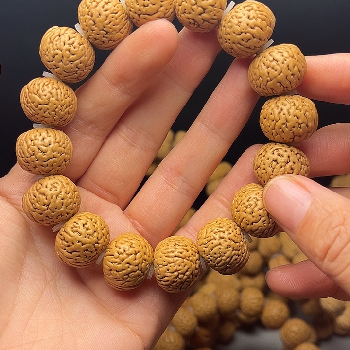 渤***船桃核吊坠桃核手串