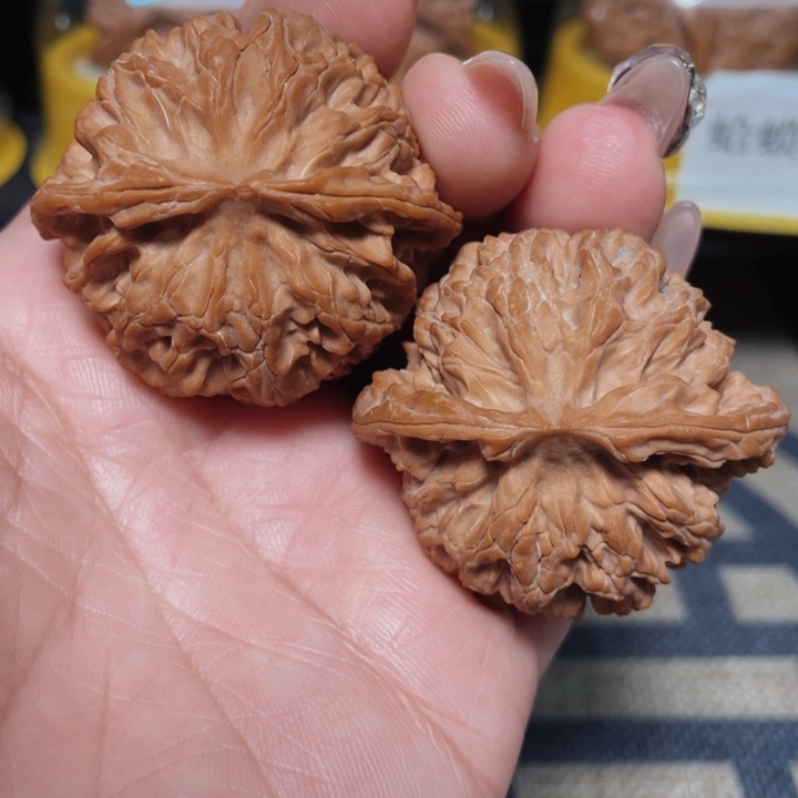 文玩核桃把件苹果44
