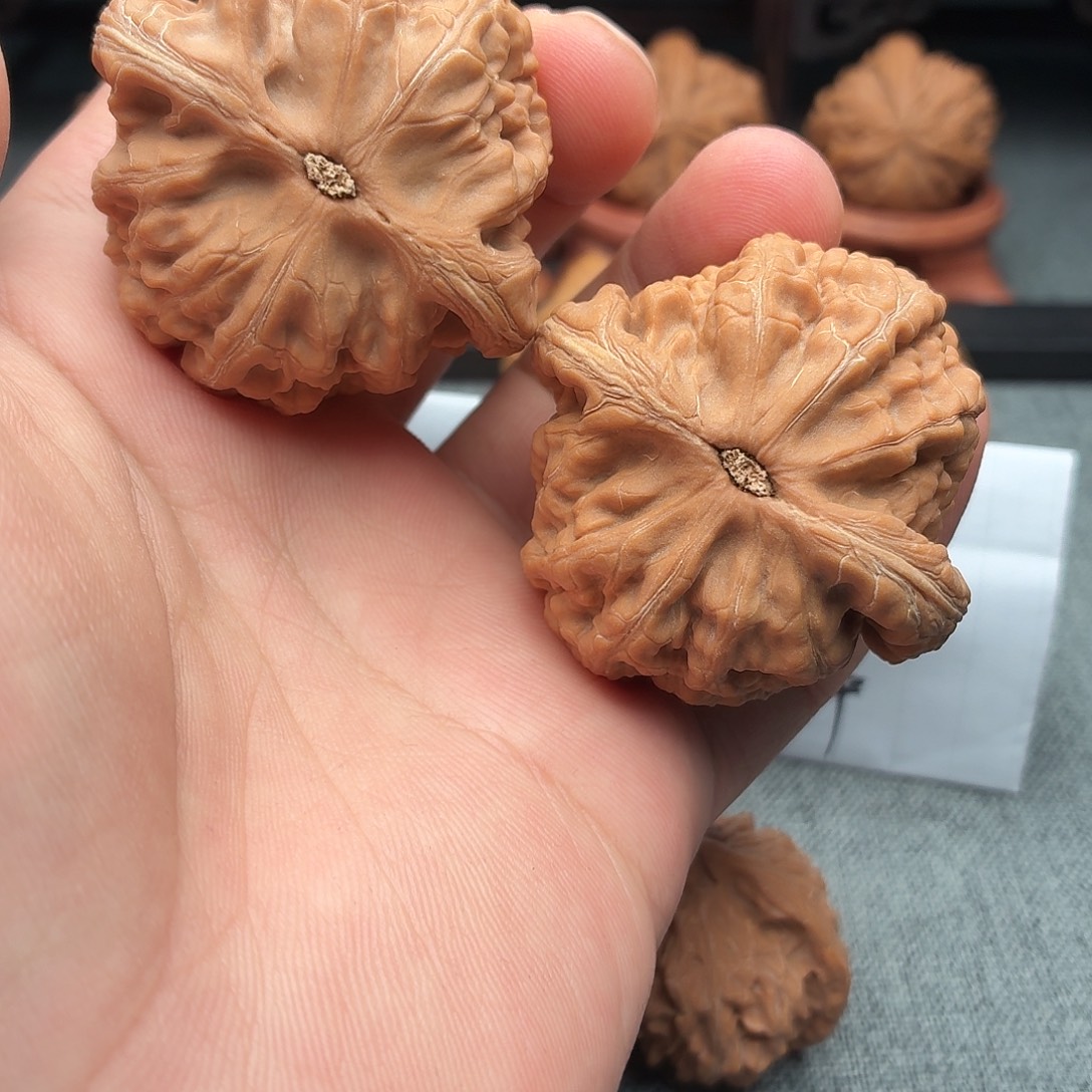 -***-吊坠文玩核桃红锦鲤47尺寸LY-002