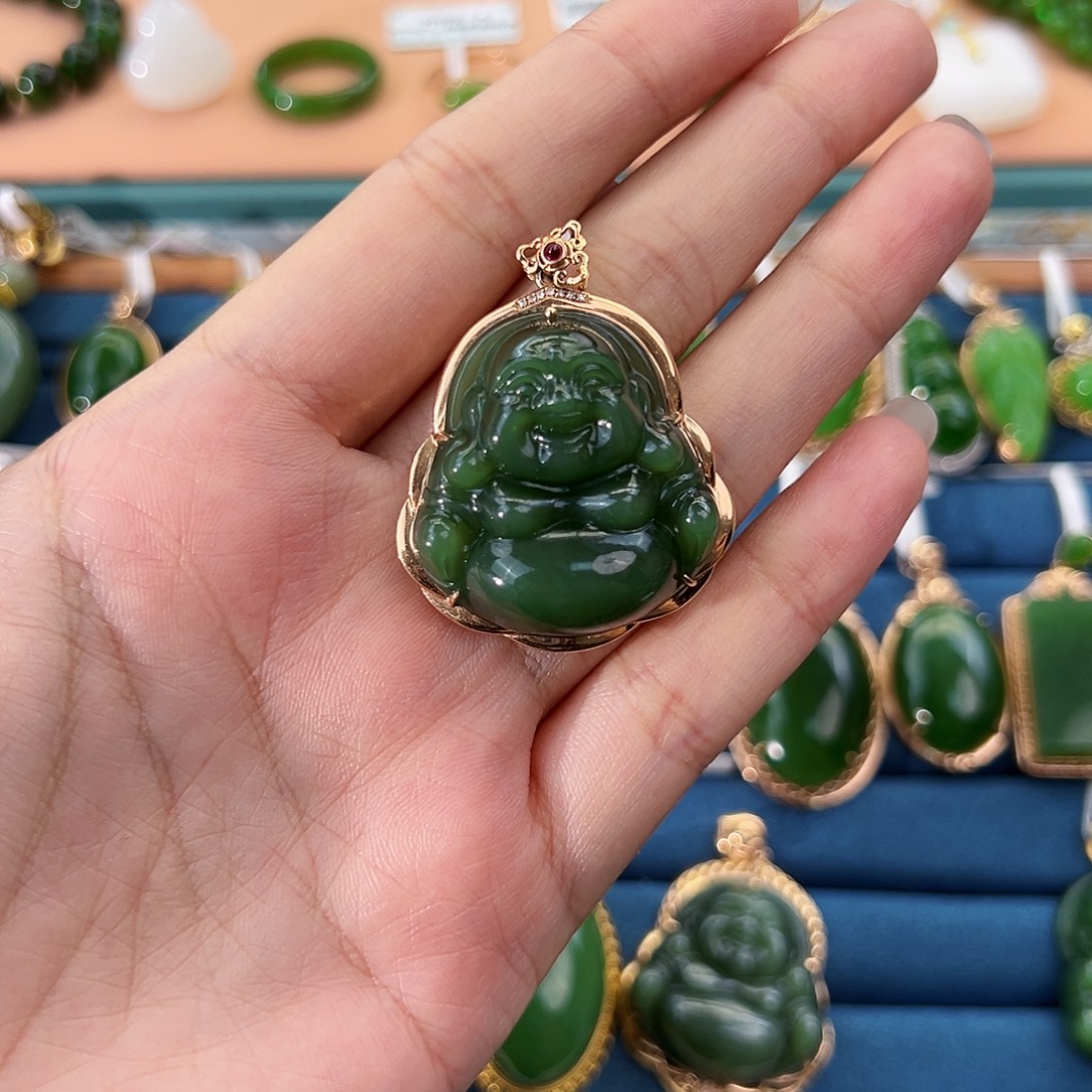 和田玉（碧玉）18K金镶嵌吊坠(不含链)