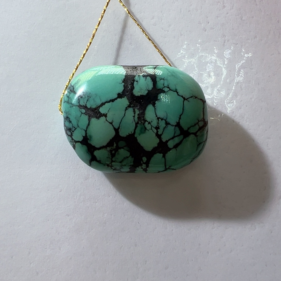 绿松石未镶嵌挂件