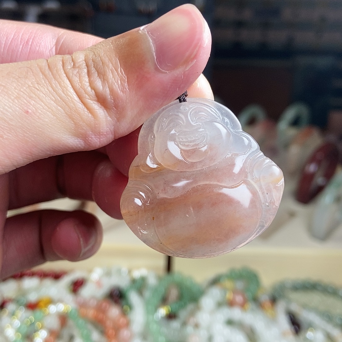 石英质玉颈饰未镶嵌