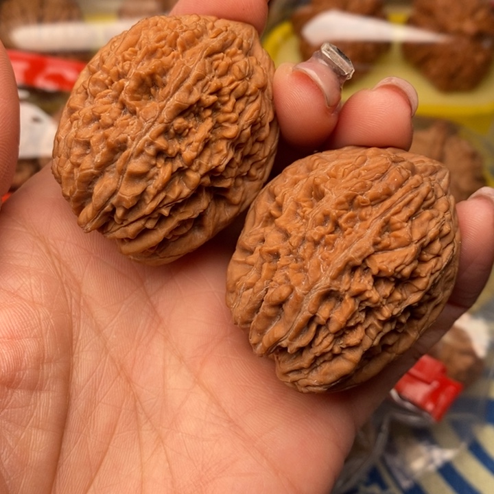 吊坠桃核蒜头38全品