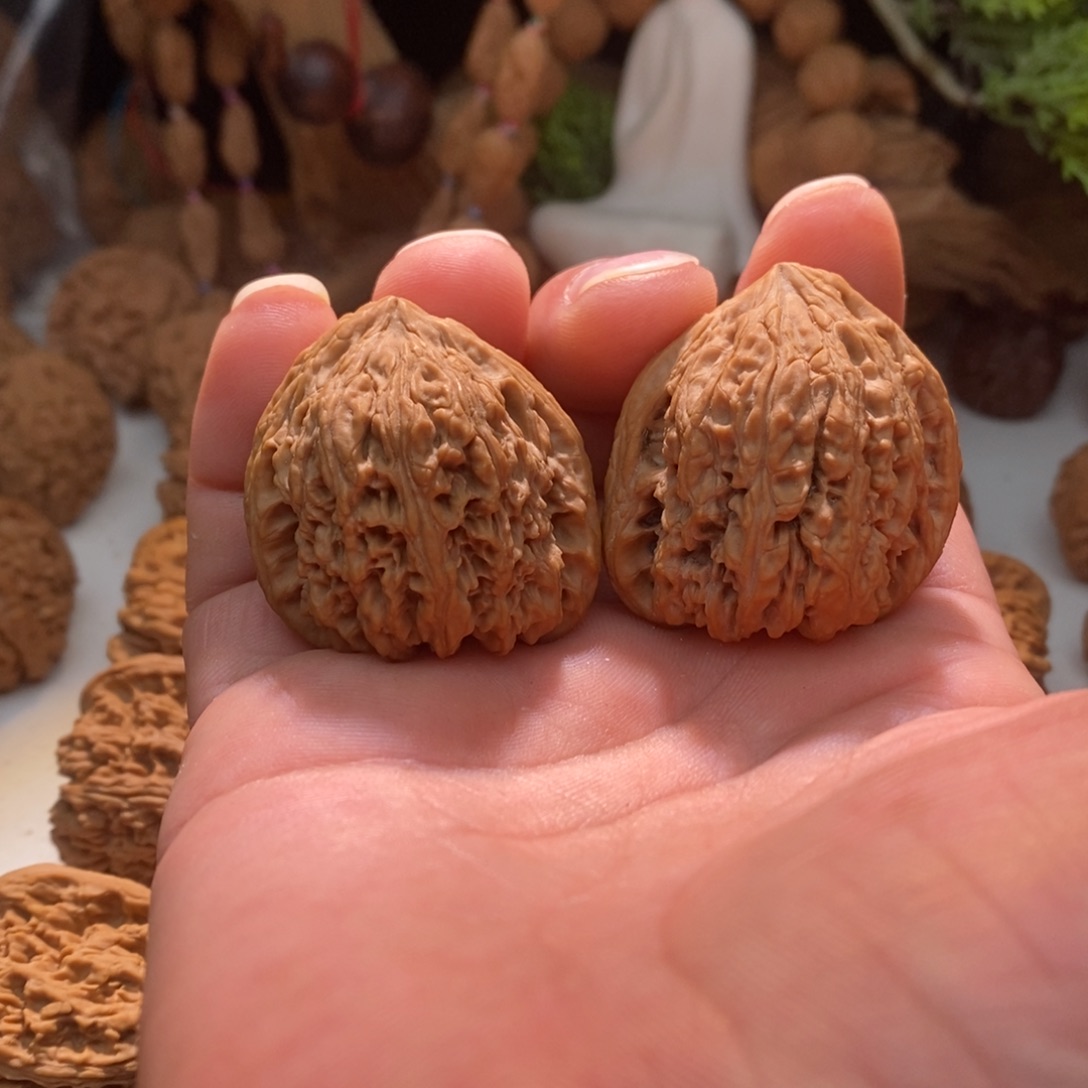 吊坠文玩核桃逐鹿拉丝南将石凹底丑38