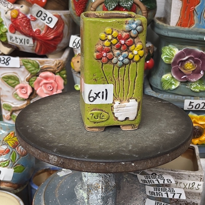 粗陶材质多肉花盆