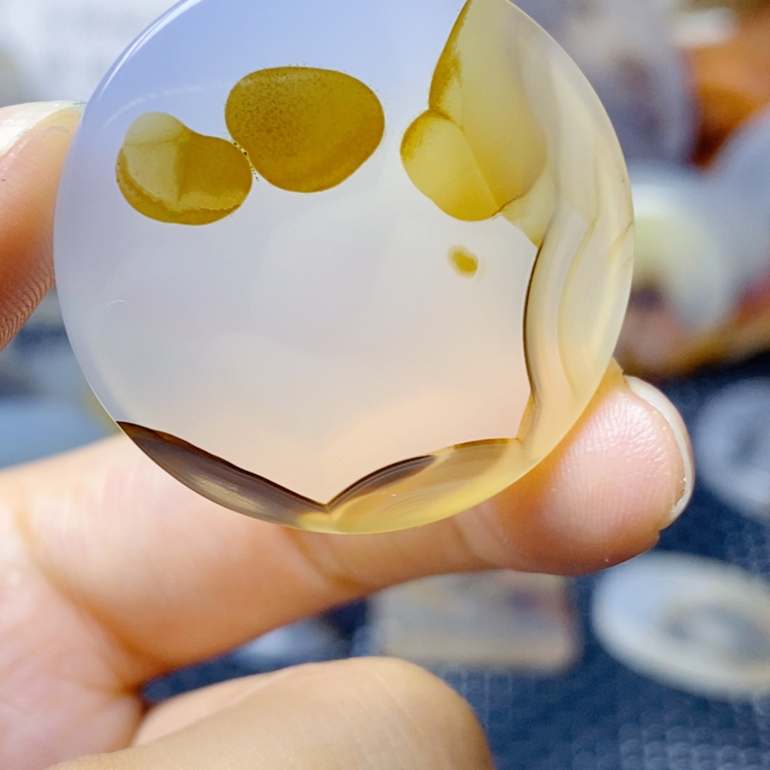 玛瑙/玉髓未镶嵌珠宝奇石