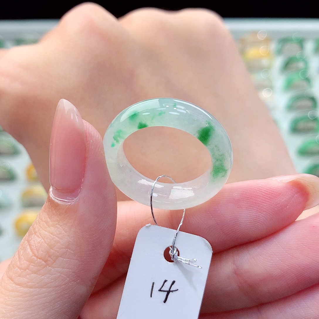 翡翠戒指未镶嵌14号