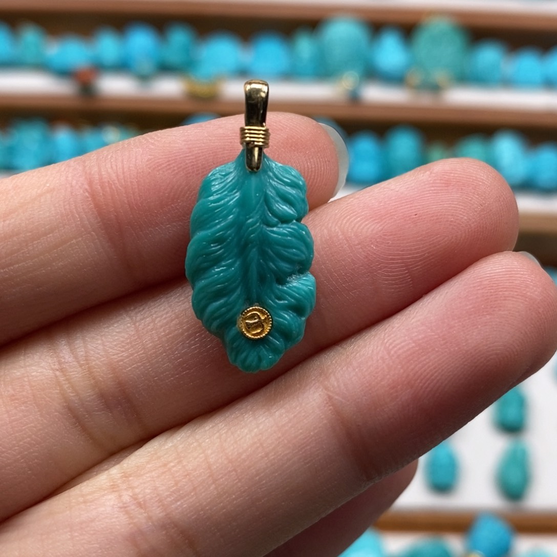 绿松石颈饰18K金镶嵌