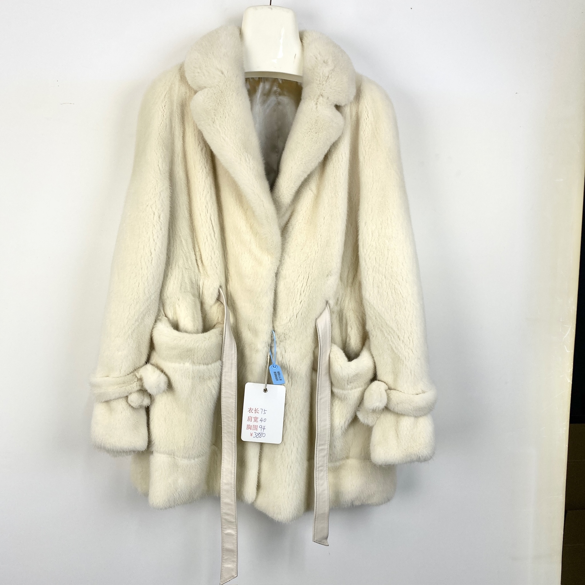 100斤以下 进口紫金天鹅绒短二水貂大衣休闲外套