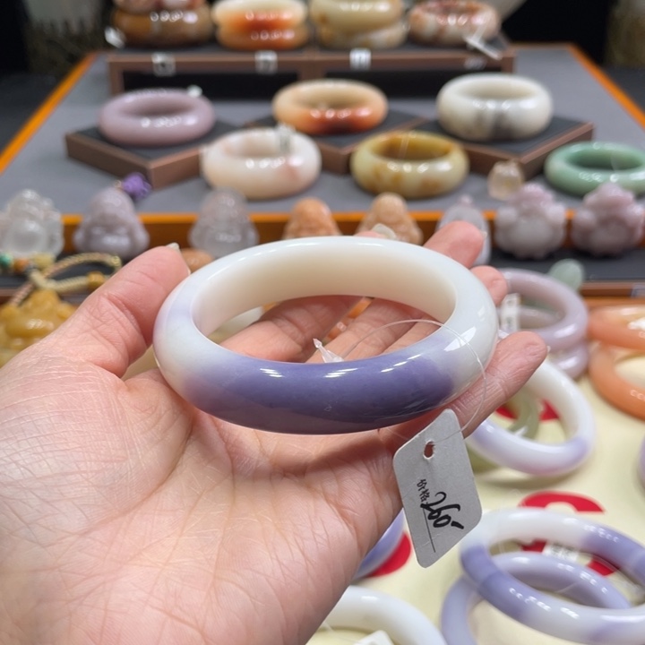 未镶嵌手镯石英质玉夢****