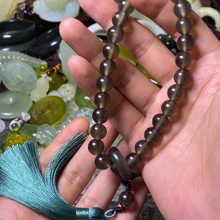 岫玉岫玉颈饰未镶嵌