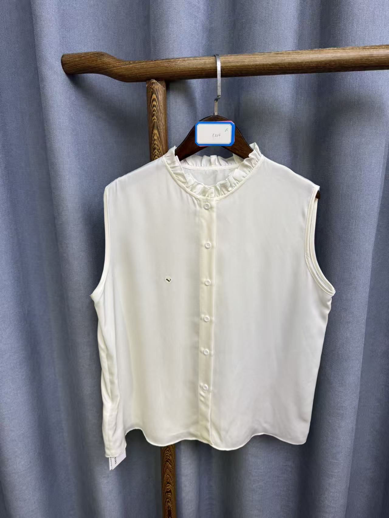 (瑕疵）法式轻职风设计师通勤夏季背心百搭宽松型女士静奢风Y524