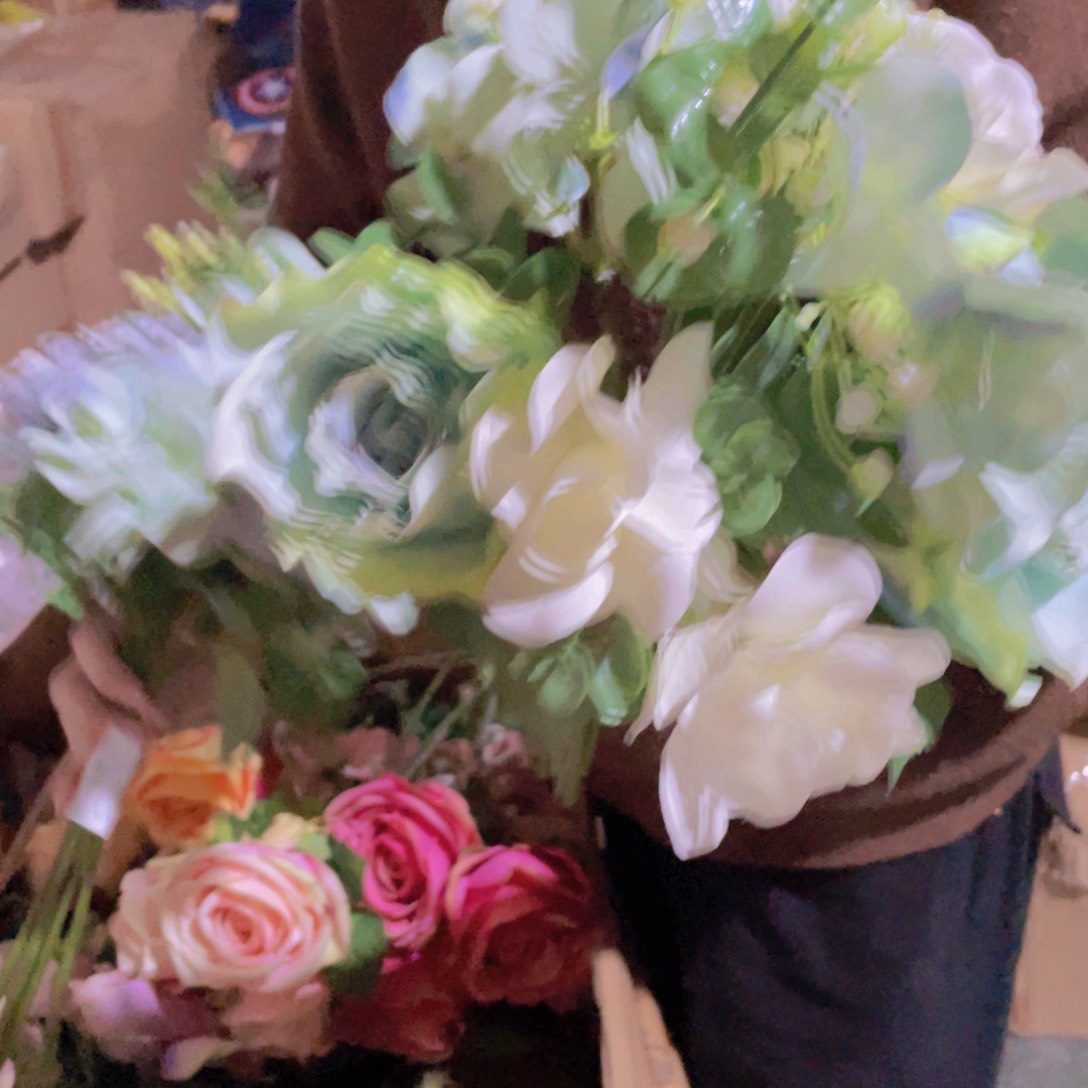 陶瓷花瓶，部分微瑕