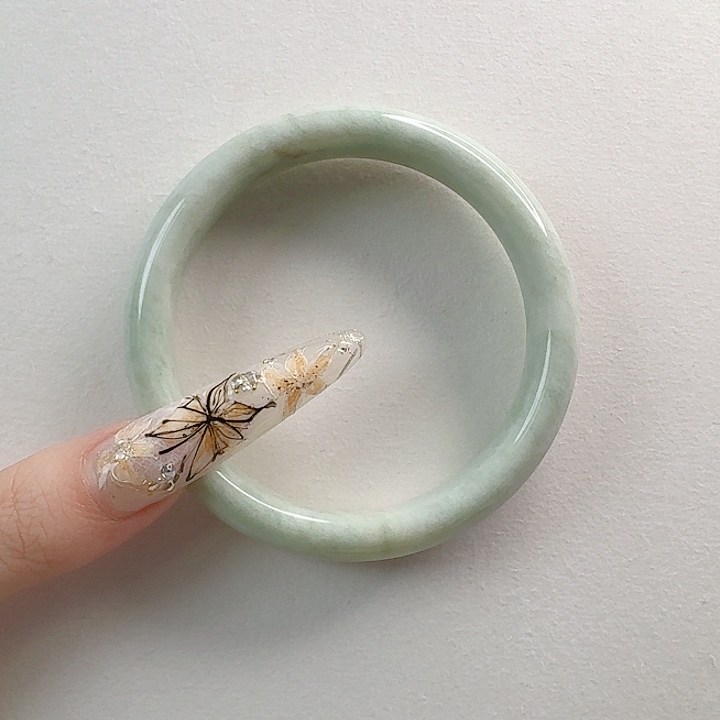 张***玲蓝田玉（蛇纹石化大理石玉）手镯未镶嵌