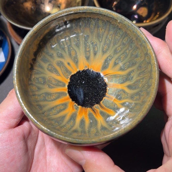 茶盏我们也在这里吃早餐