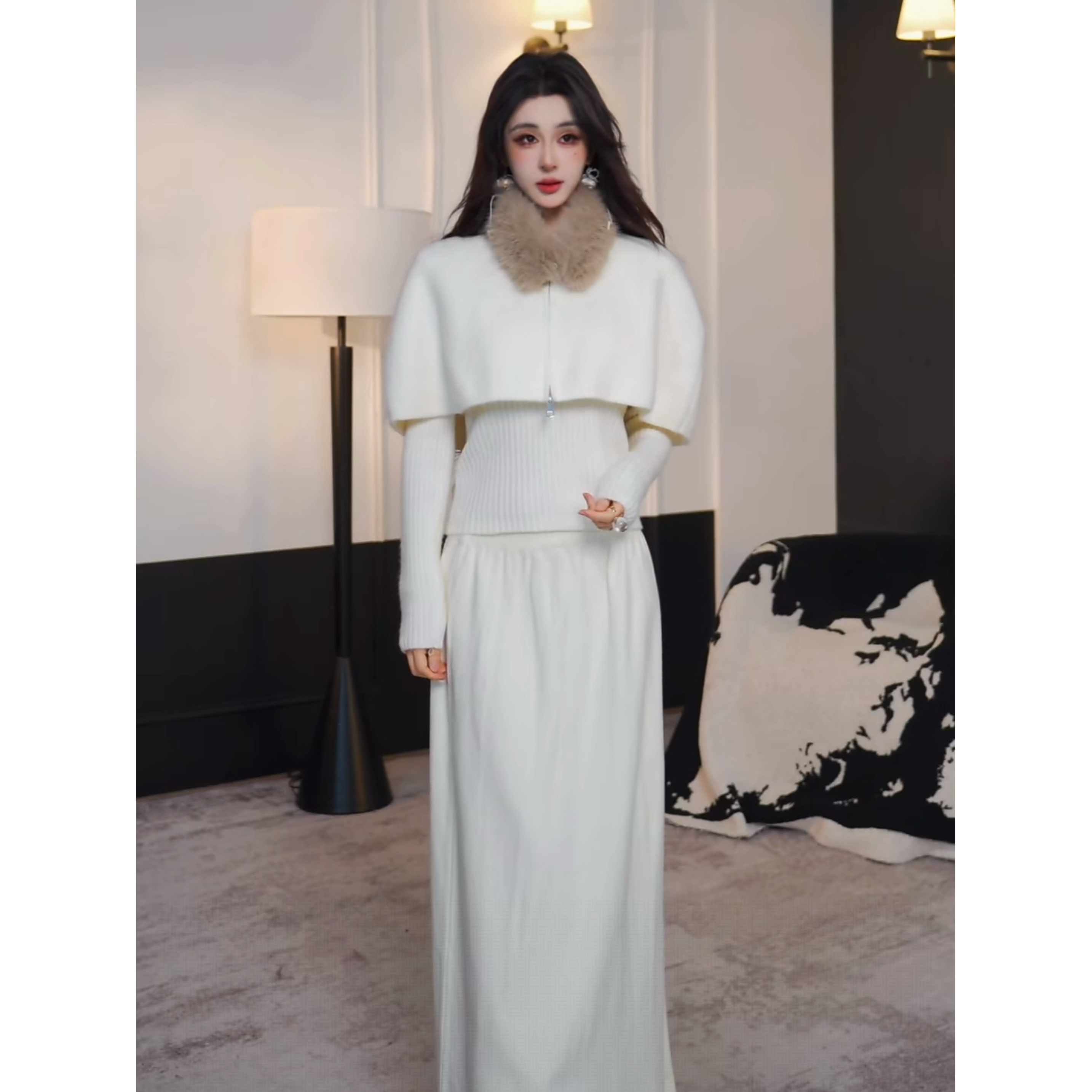 有洧Youwei 2025年巨好看百搭气质秋冬设计感上衣斗篷25DYCK0058