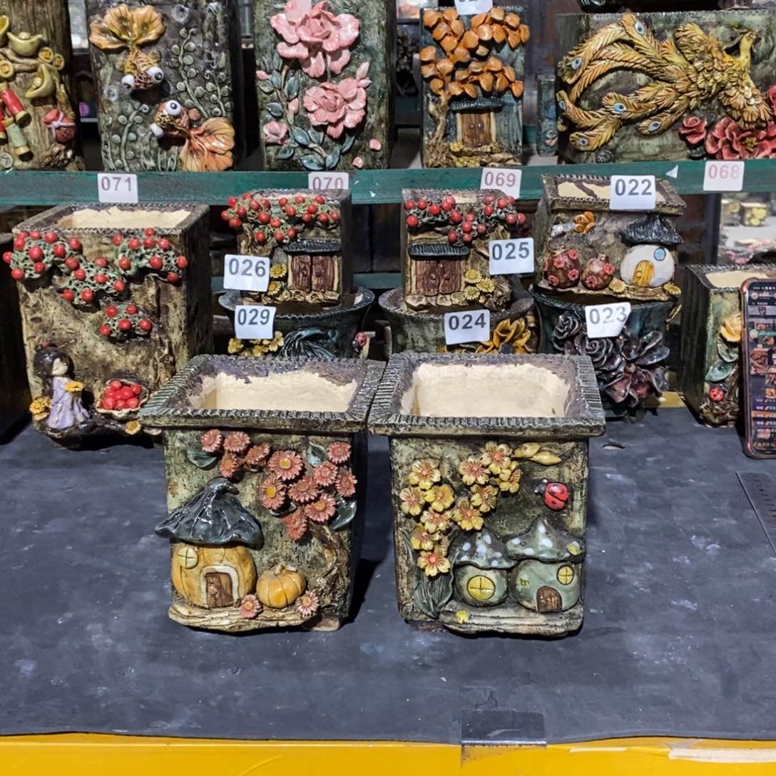 红陶青藤花器多肉花盆