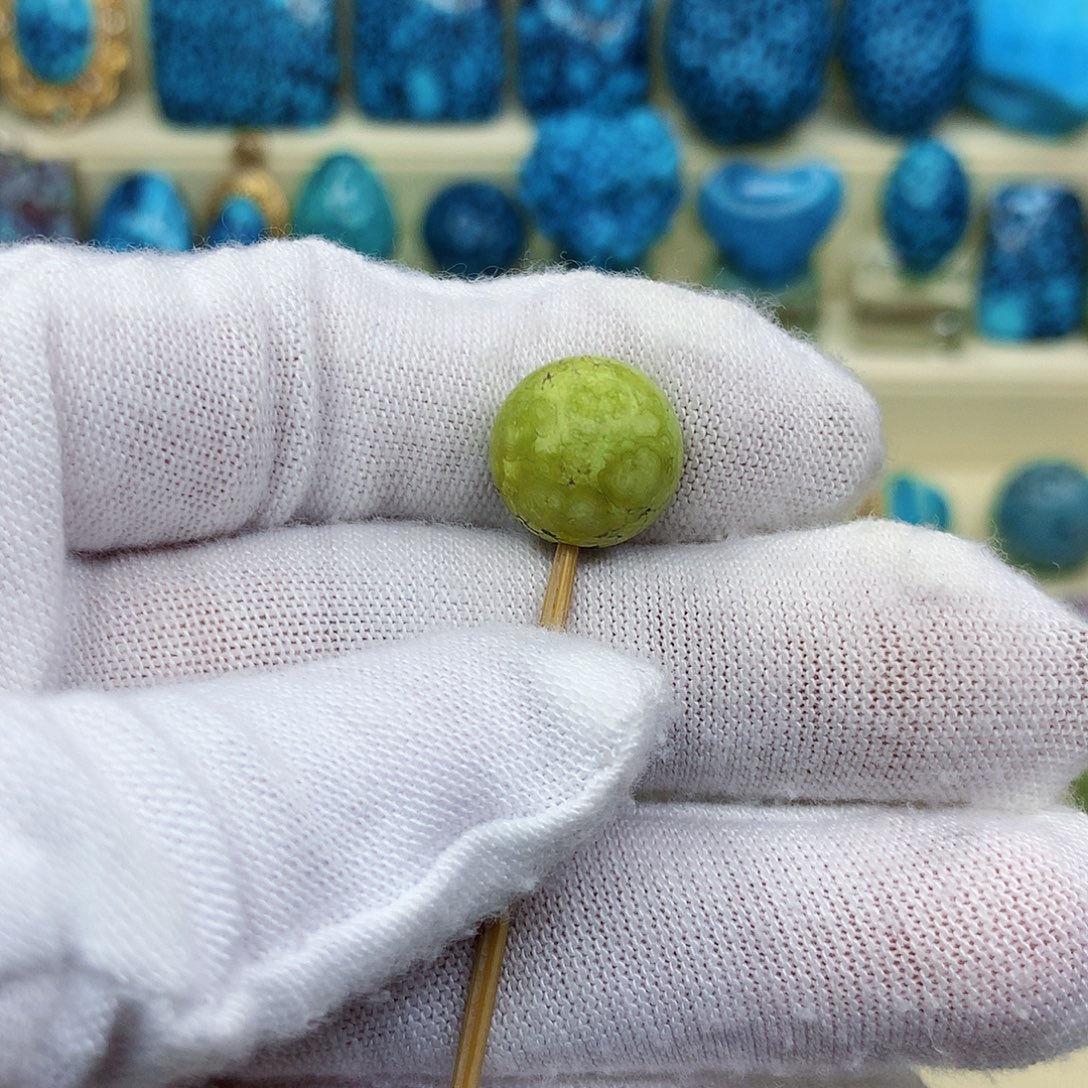 绿松石未镶嵌三彩随行