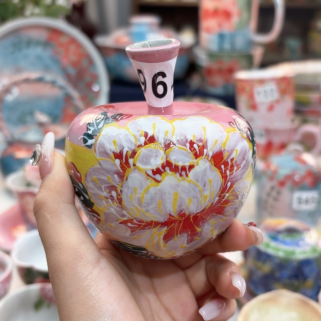 瓷片bhhhhhhhhhjjhhjnm