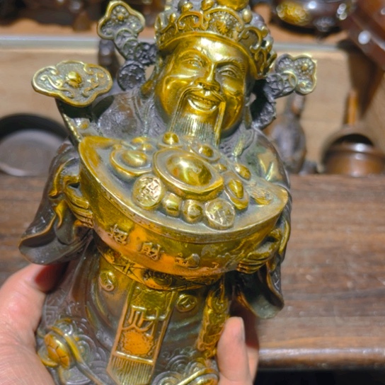 年前发货 铜的。全清了一件不留