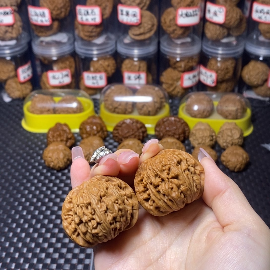 文玩核桃吊坠四座楼42