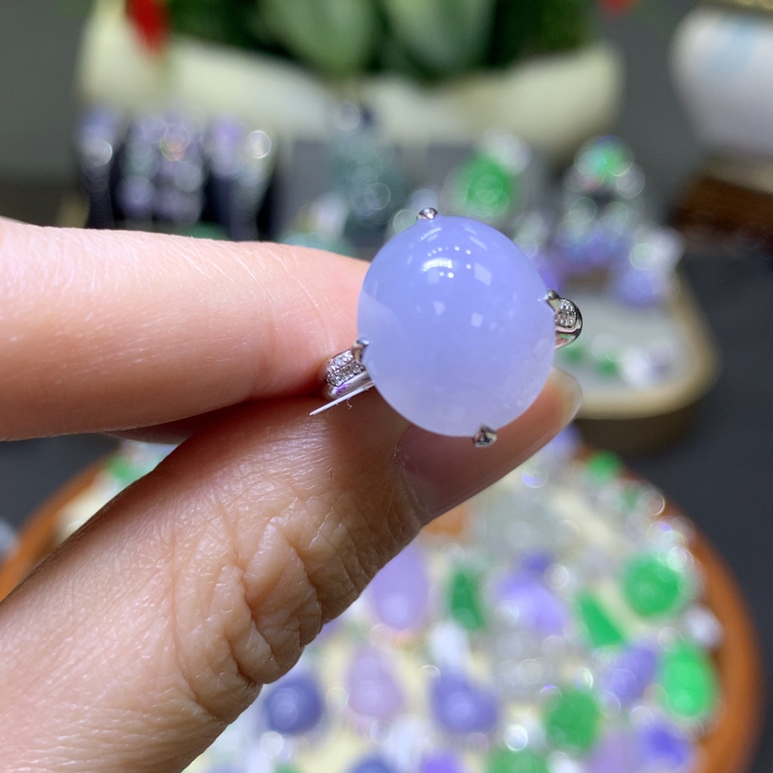 【闪购商品】翡翠颈饰18K金镶嵌翡翠吊坠项链