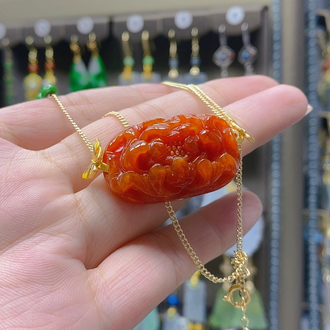 未镶嵌翡翠耳饰翡翠