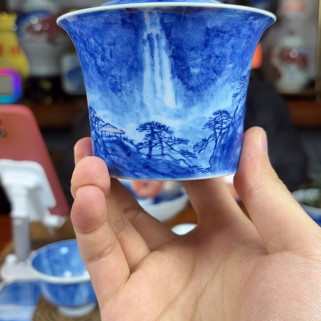 南**影王庆龙老师手绘陶瓷