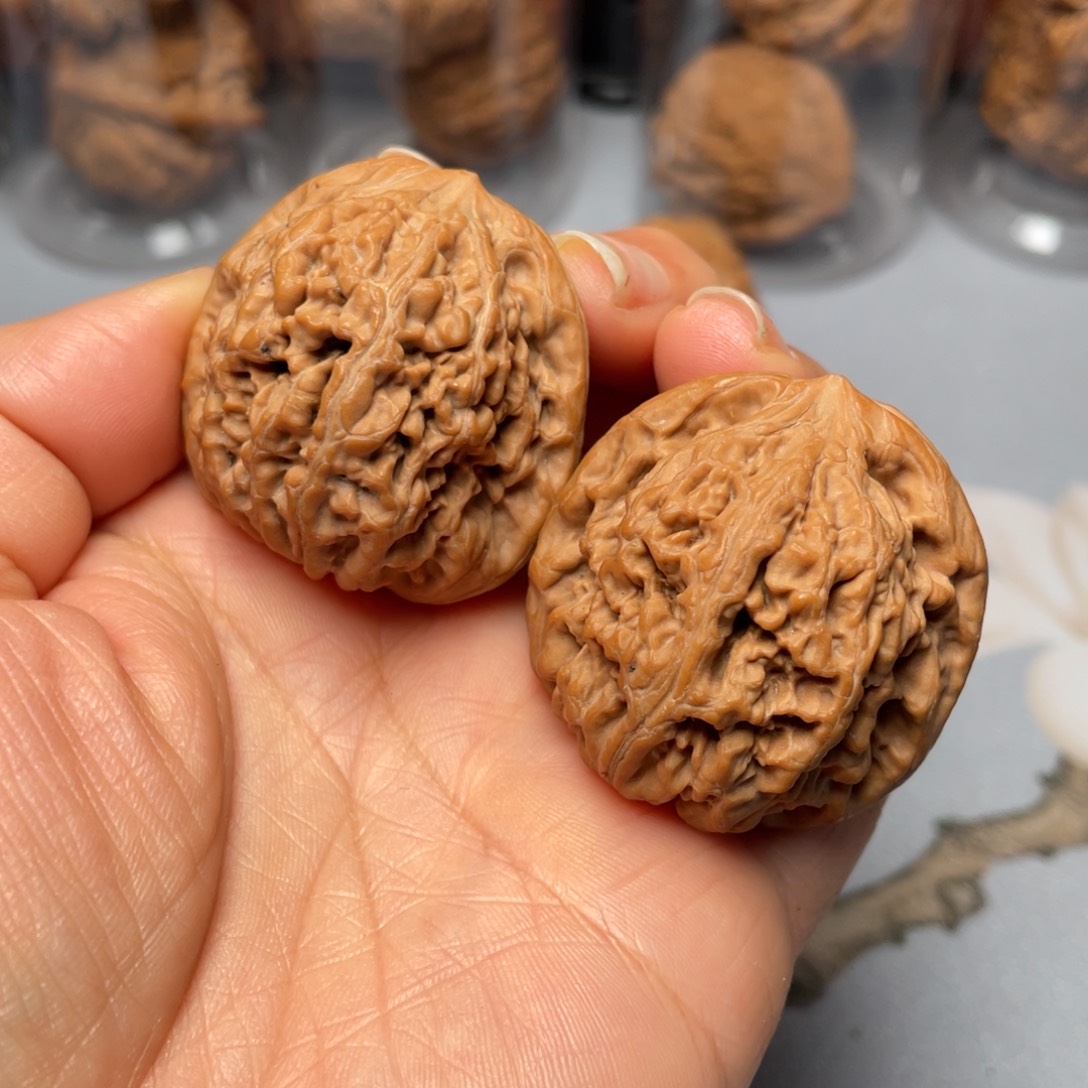 【闪购商品】文玩核桃吊坠凤凰台………