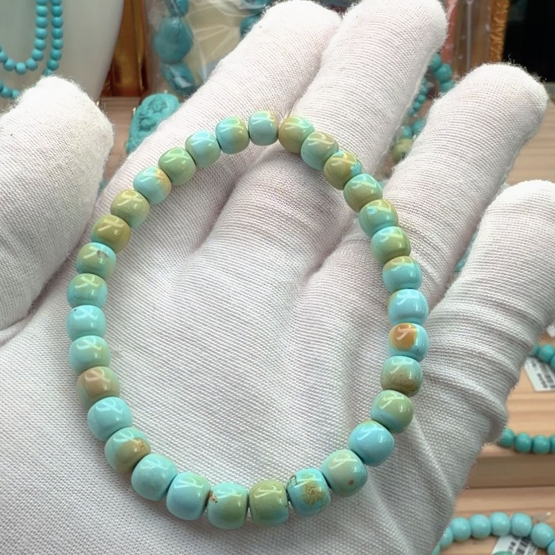 绿松石未镶嵌珠宝奇石