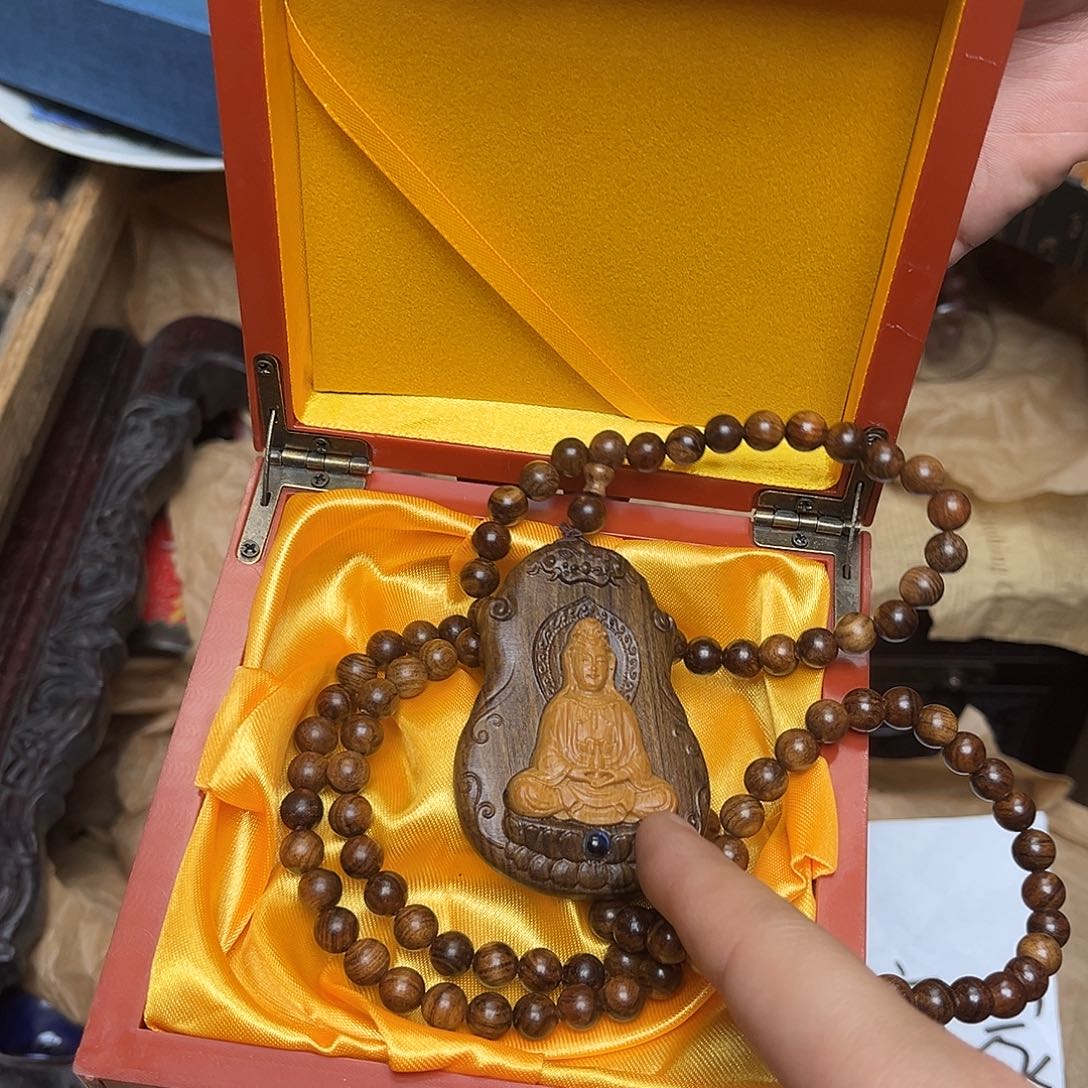 大叶紫檀（黑酸枝木类）