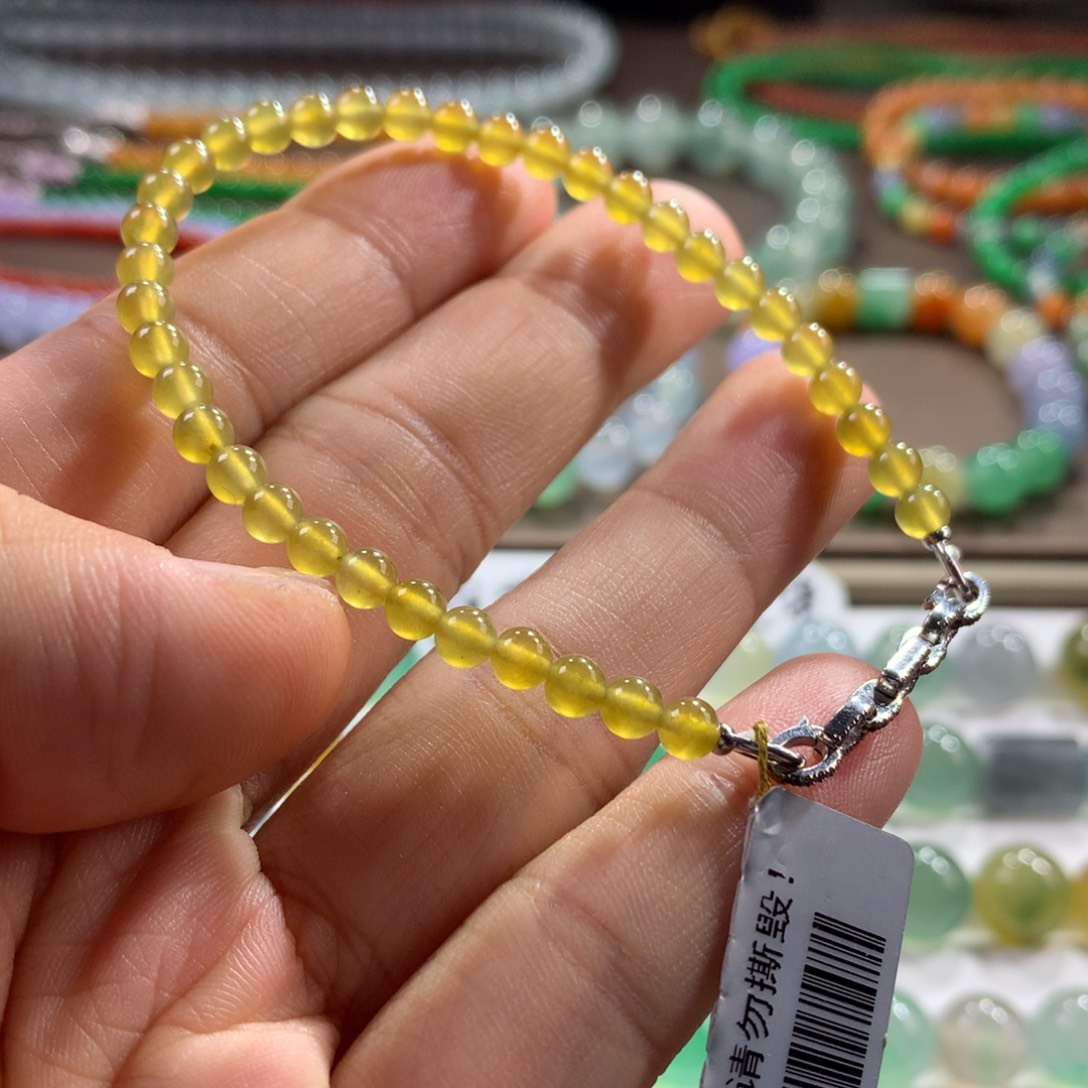 翡翠未镶嵌手链玻璃种起光满色冰黄翡手链 卡4.1
