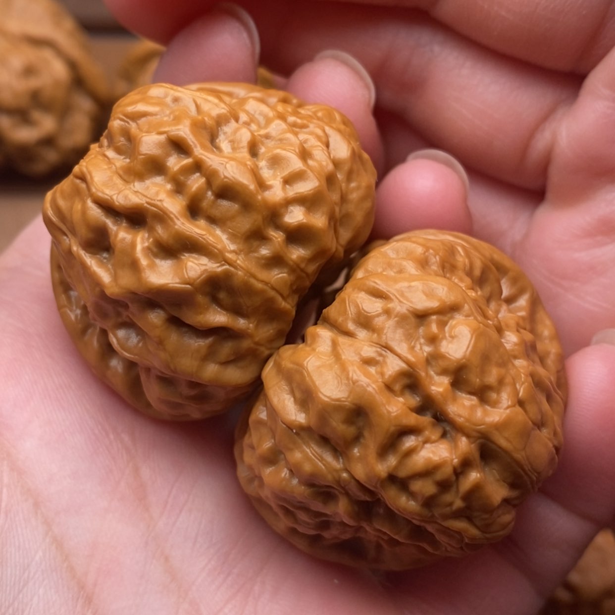 【闪购商品】文玩核桃把件熊*?边41左右