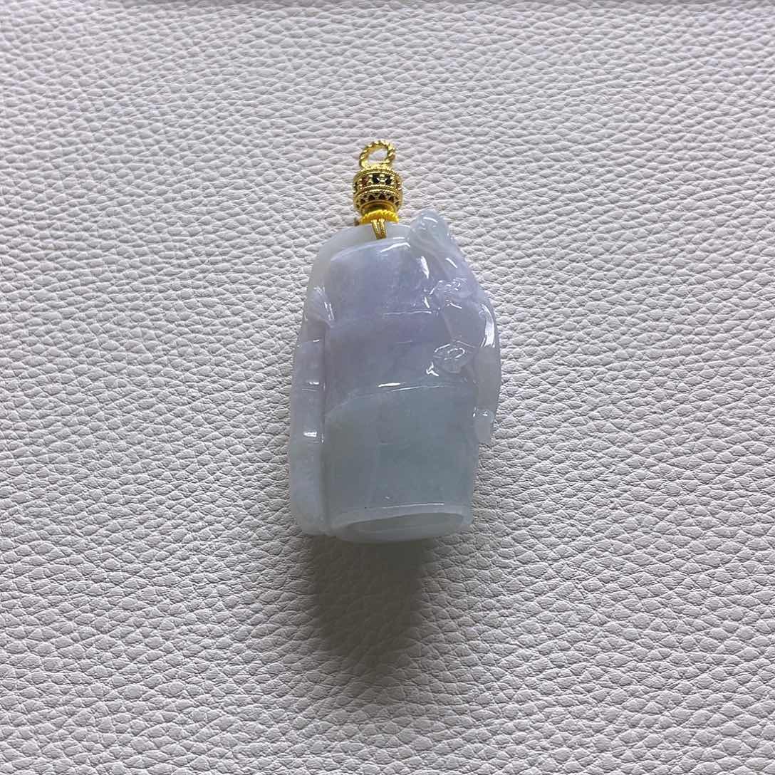 翡翠未镶嵌颈饰翡翠竹节