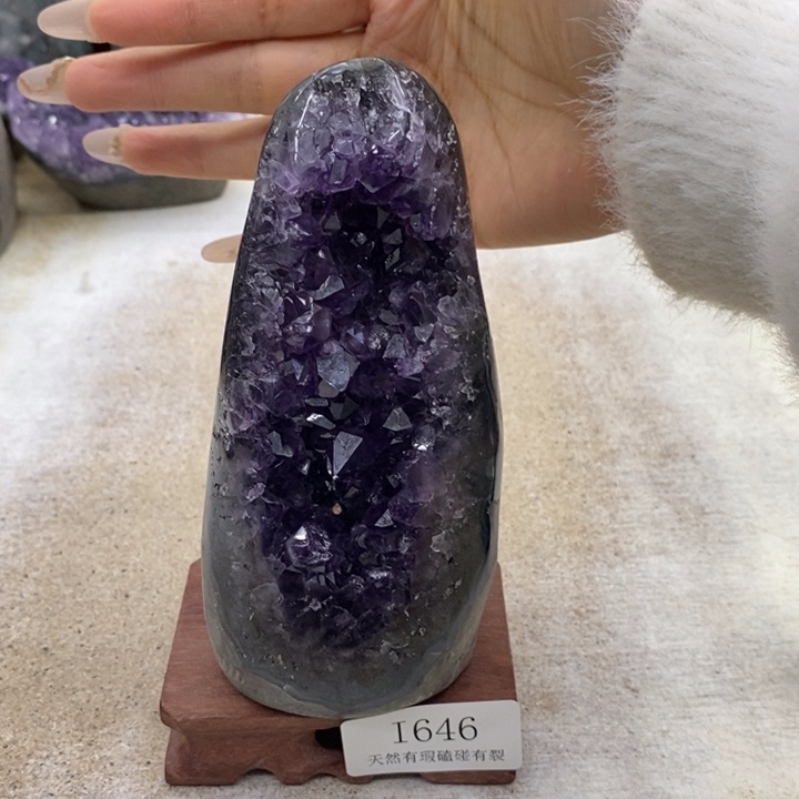 水晶大型摆件（非配饰）未镶嵌