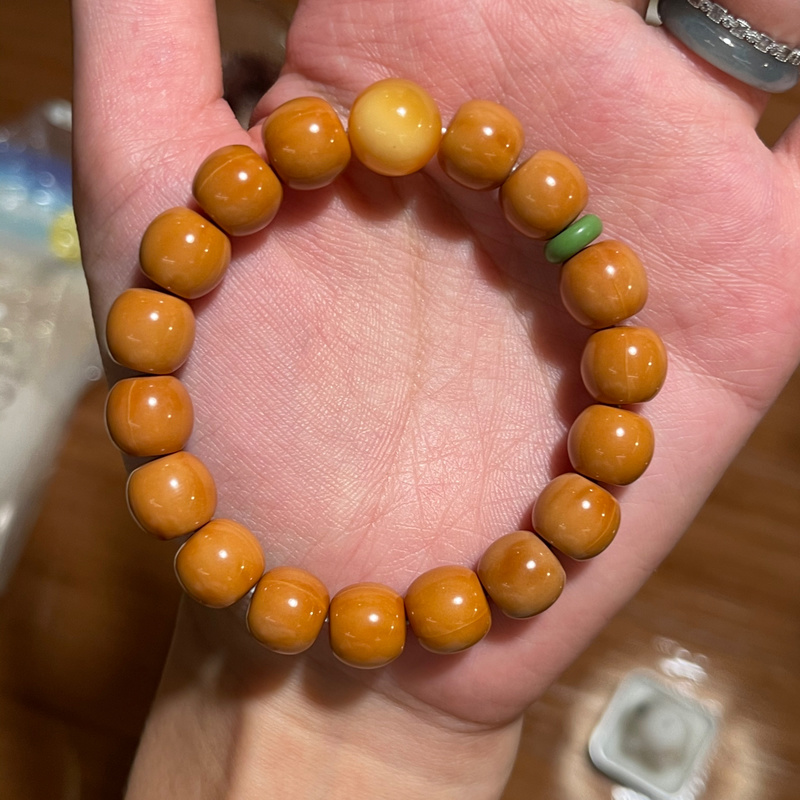 猴头老型搭配缅黄手串