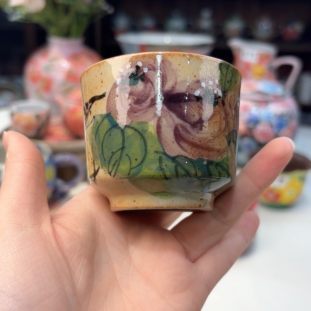 瓷片兔兔好可爱啊