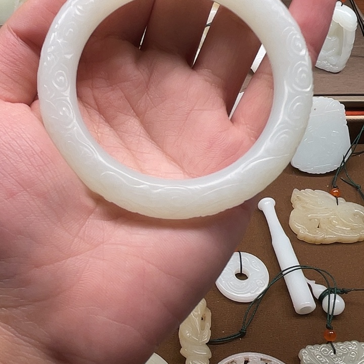 千***鹰和田玉未镶嵌挂件