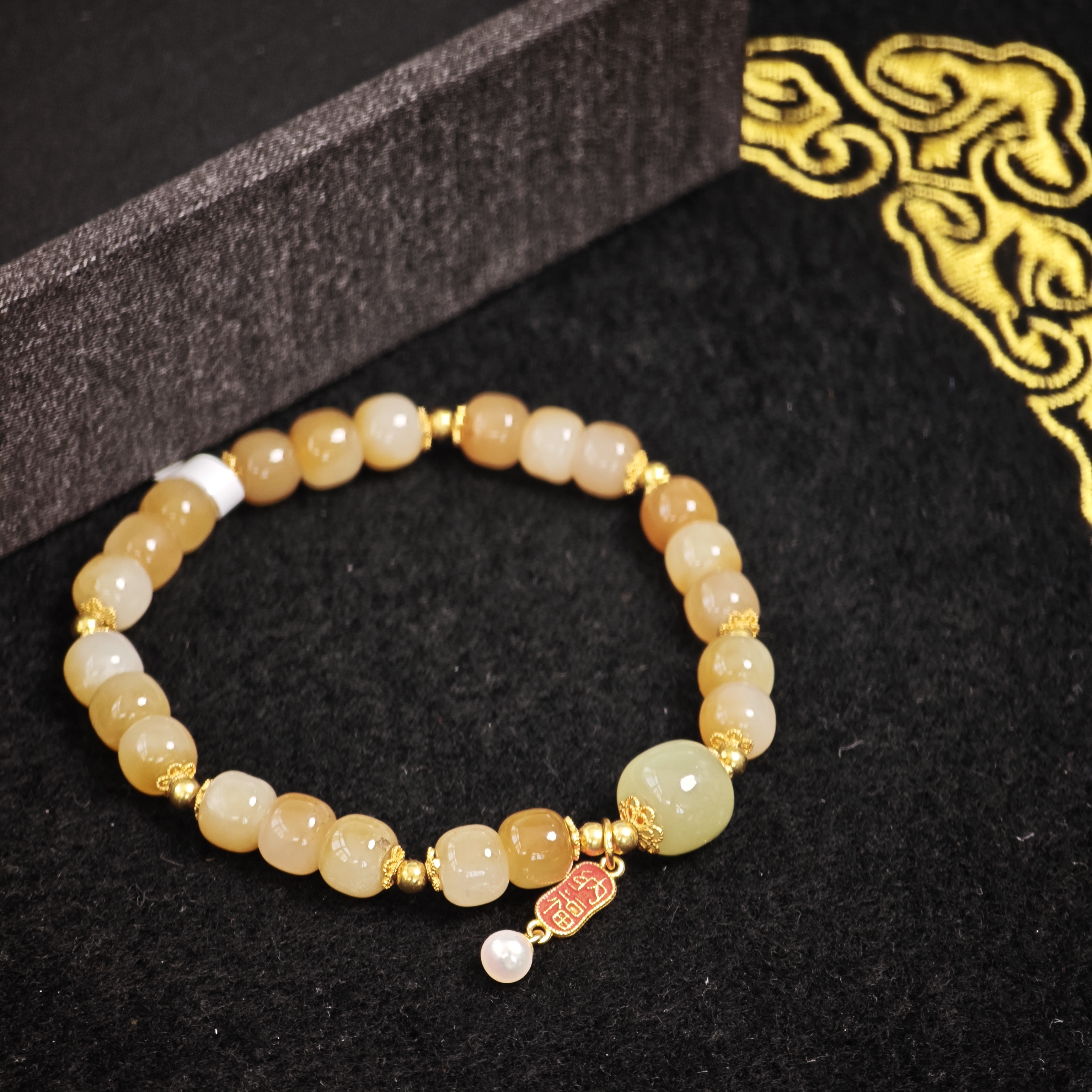 晶匠（只卖头货）和田玉手串6mm+ 多样性发一   简约