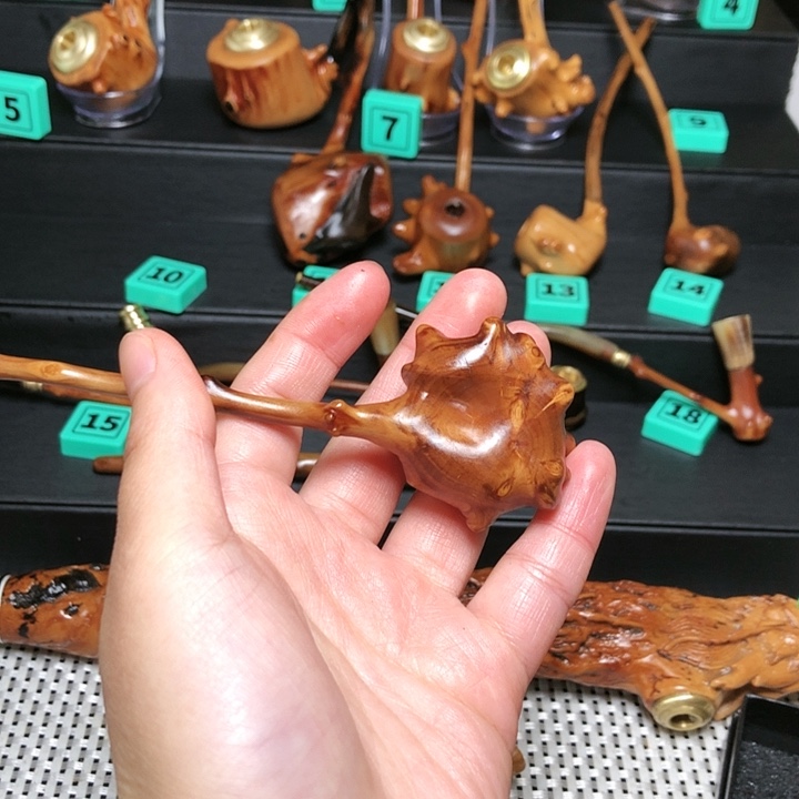 【闪购商品】木用****4烟斗………………