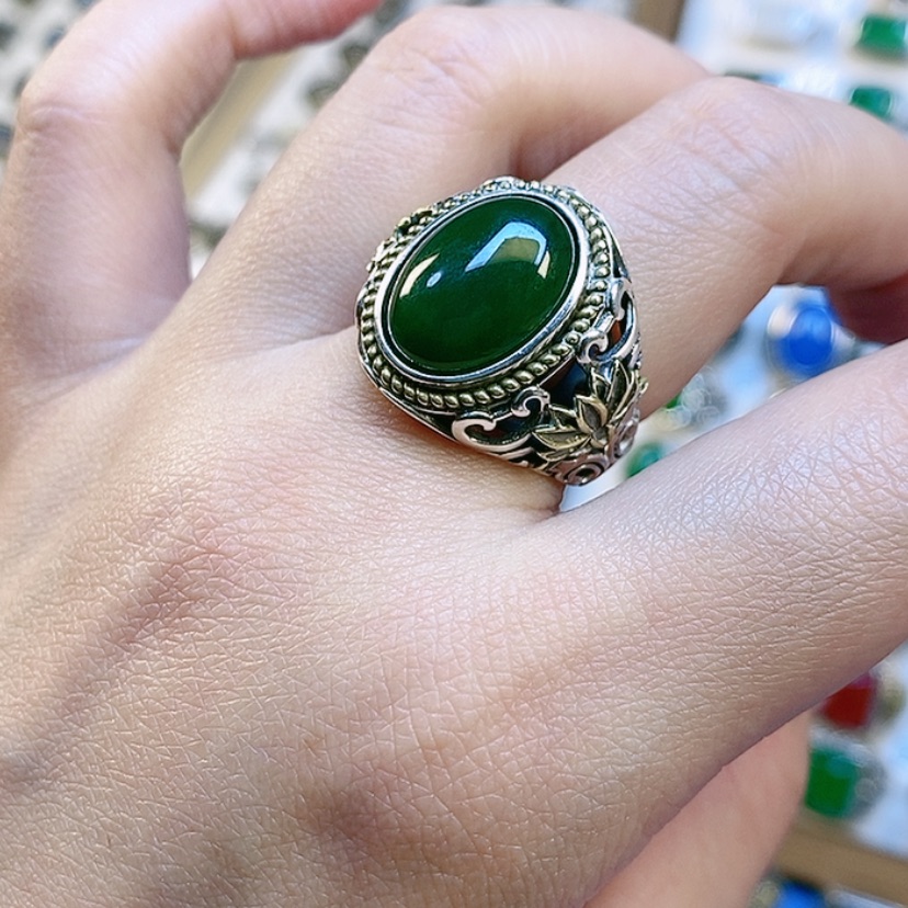 【闪购商品】和田玉戒指银S925镶嵌Š***哥