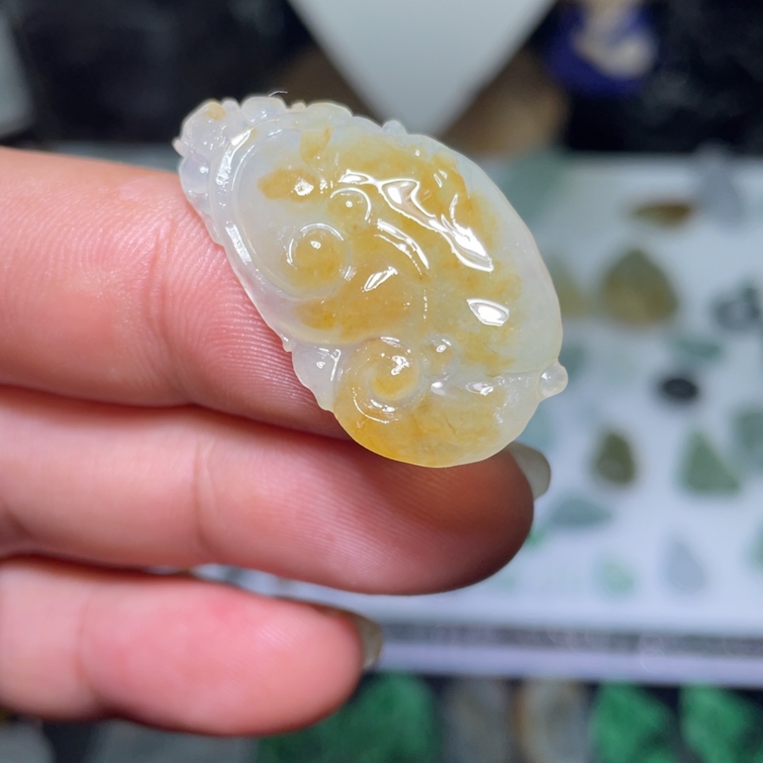 未镶嵌定制翡翠如意
