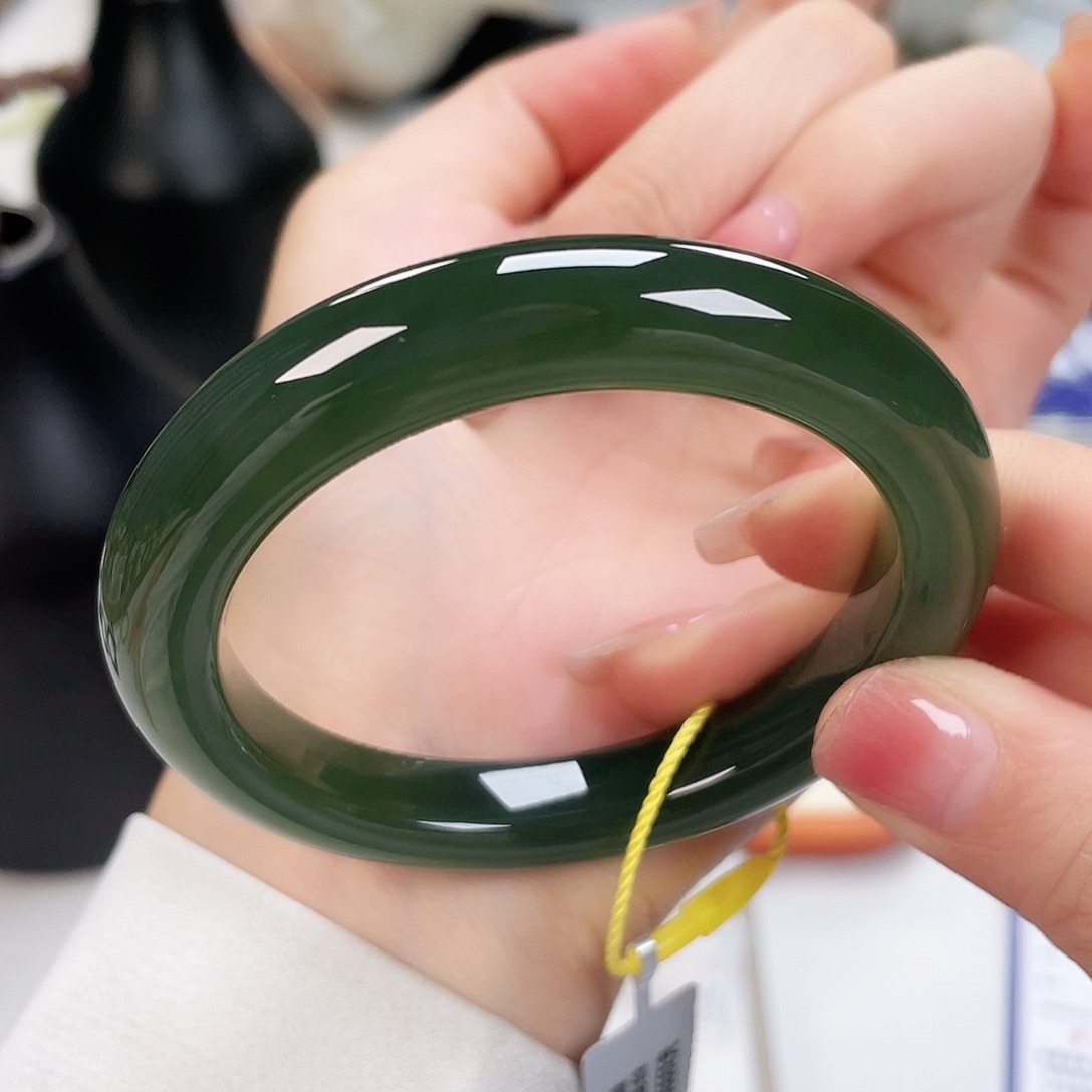 和田玉手镯5455未镶嵌