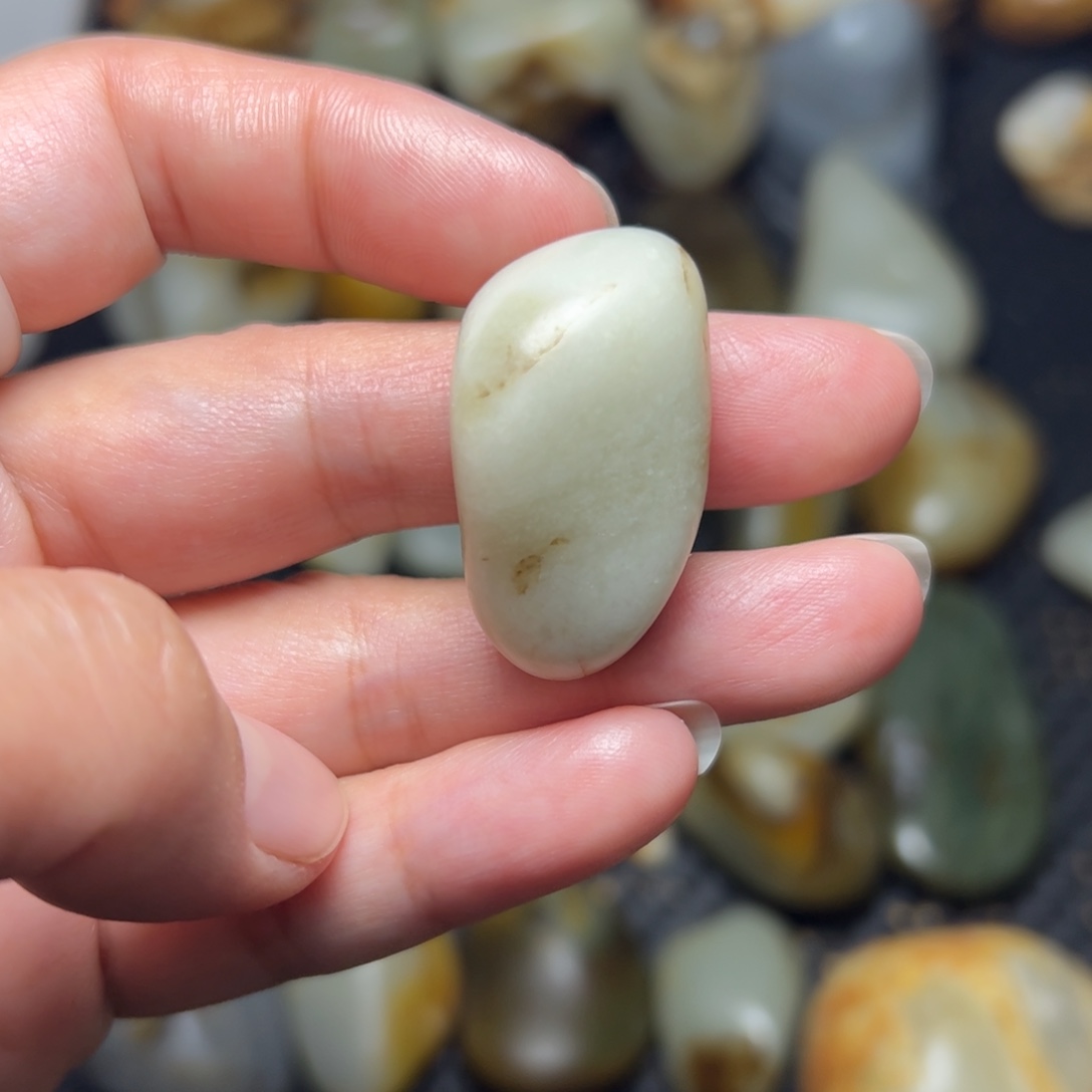 和田玉未镶嵌挂件A6