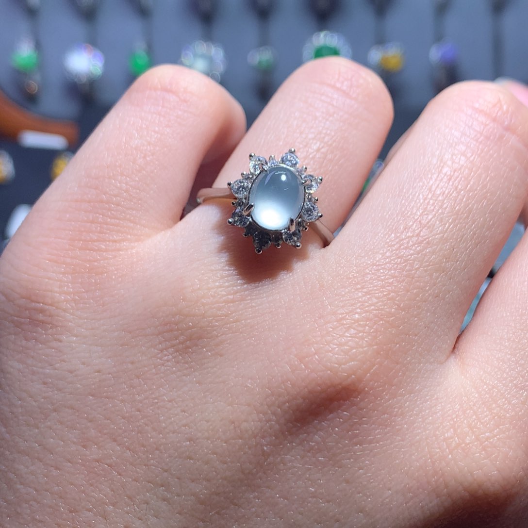 翡翠戒指银S925镶嵌天然翡翠