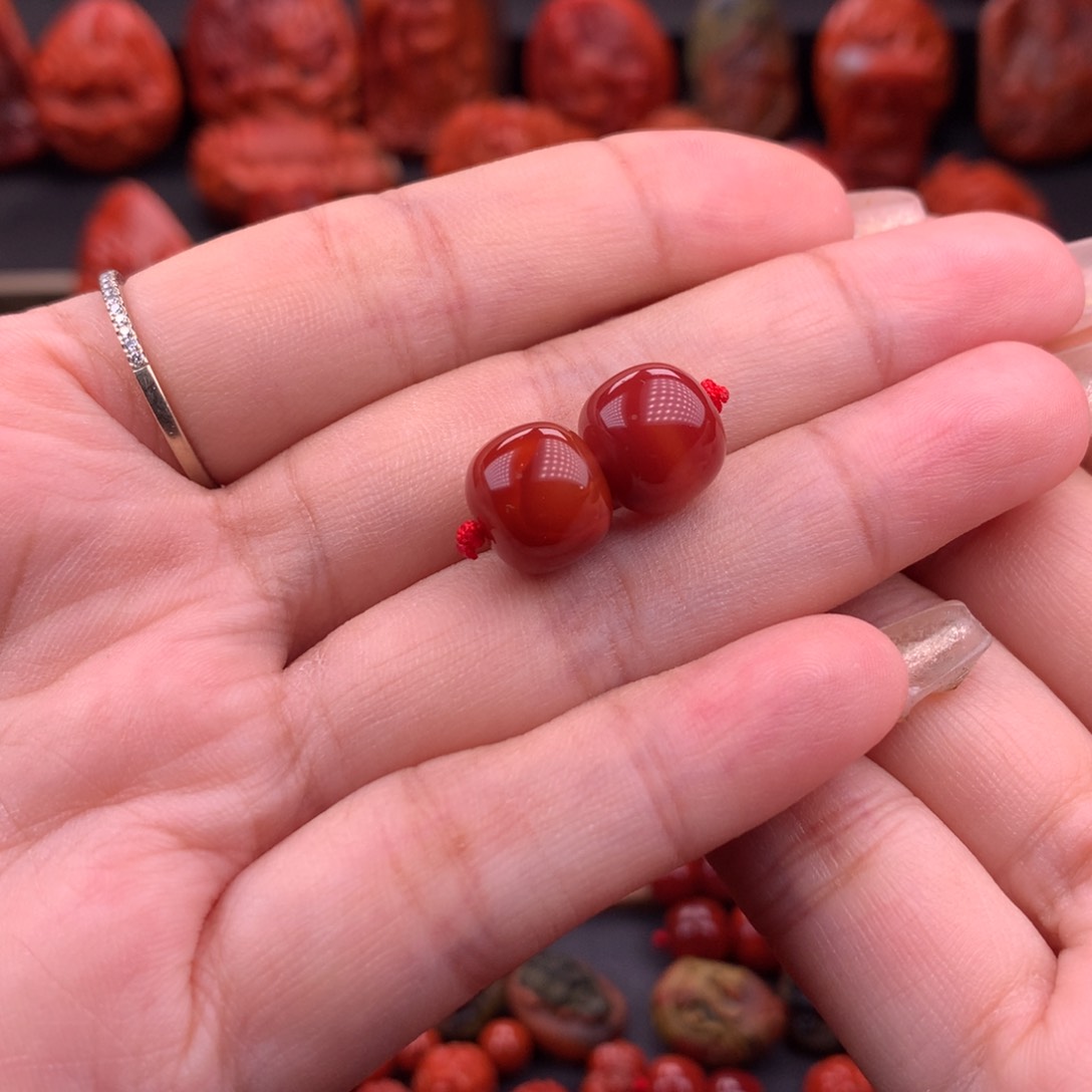 南红玛瑙南红川料原矿老型对珠11mm➕未镶嵌