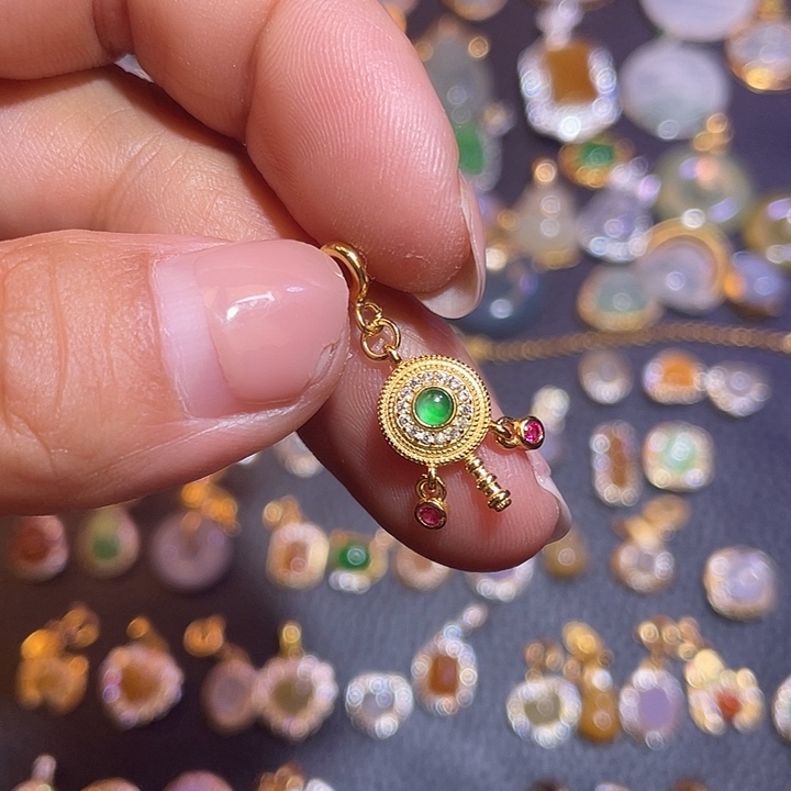 翡翠银S925镶嵌颈饰