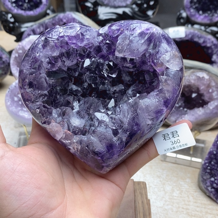 珠宝半成品未镶嵌紫晶
