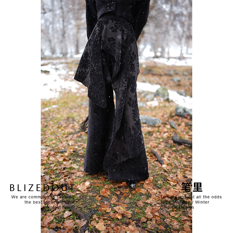 笔里【BLIZEDOUT】独立设计5101310黑色肌理面料不规则双层喇叭裤